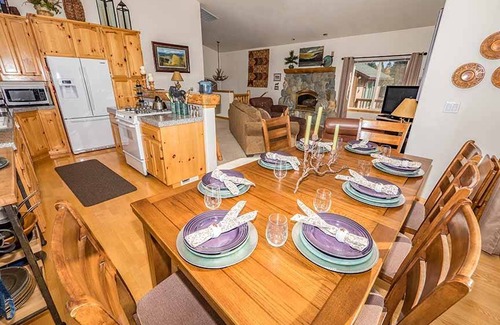 Tahoe Paradise House | 253 m² House ∙ 5 bedrooms ∙ 10 guests