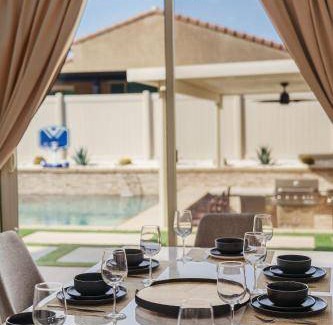 Coachella House | 269 m² House ∙ 6 bedrooms ∙ 16 guests