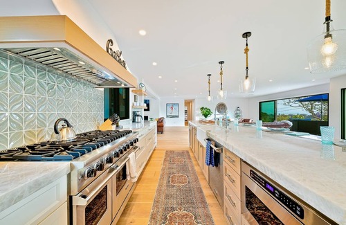 Carlsbad House | 285 m² House ∙ 5 bedrooms ∙ 11 guests