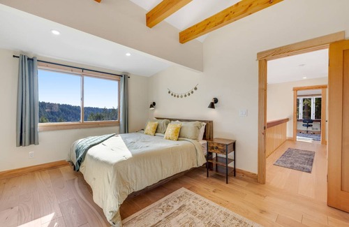 Little River House | 297 m² House ∙ 4 bedrooms ∙ 12 guests