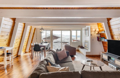 Tahoe Woods House | 313 m² House ∙ 3 bedrooms ∙ 6 guests