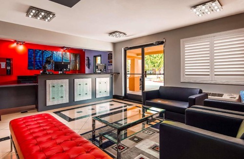 Red Bluff Hotel | 32 m² Hotel ∙ 127 guests