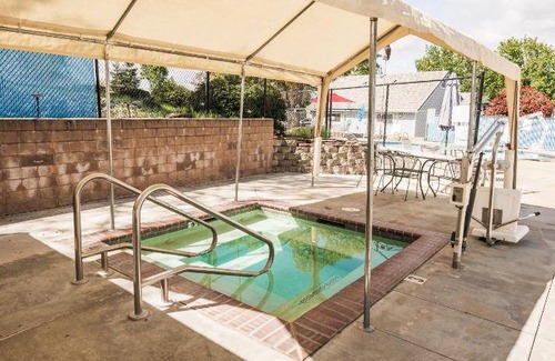 Redding Hotel | 37 m² Hotel ∙ 4 guests