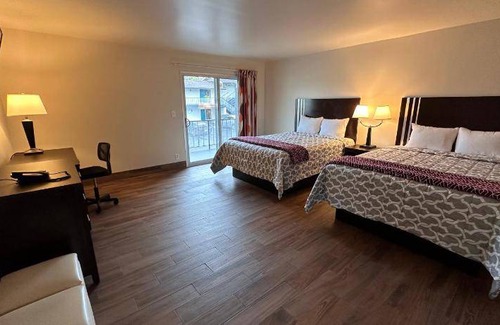Upper East Hotel | 42 m² Motel ∙ 2 bedrooms ∙ 6 guests