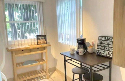 Pacific Beach Apartment | #4286 PB Studio Walk to BAY, PIER & BEACH 🏝