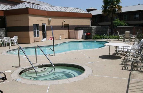 Rocklin Hotel | 50 m² Hotel ∙ 127 guests
