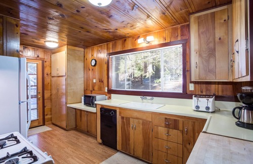 North Wawona Cabin | (50R) Soots - Me at The Redwoods In Yosemite
