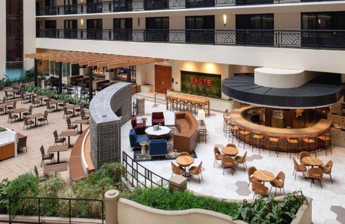 The East Side Hotel | 54 m² Hotel ∙ 2 bedrooms ∙ 127 guests