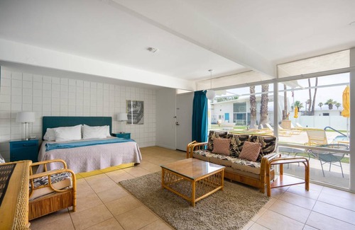 Desert Park Estates Hotel | 594 m² Hotel ∙ 1 bedroom ∙ 2 guests