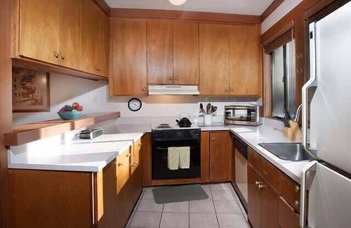 Tahoe Sierra Estates House | 6-8 Miles to Palisades|Alpine|Homewood|Walk to TC