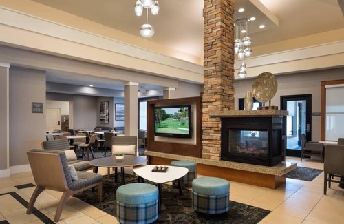Camarillo Hotel | 63 m² Hotel ∙ 127 guests
