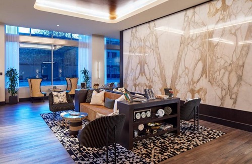 Downtown Sacramento Hotel | 65 m² Hotel ∙ 10 guests