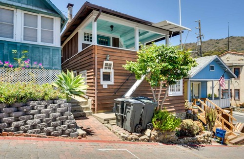 Avalon House | 69 m² House ∙ 2 bedrooms ∙ 4 guests