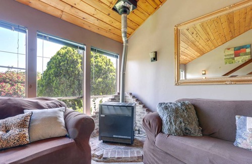 North Auburn Cottage | 83 m² Cabin ∙ 1 bedroom ∙ 2 guests