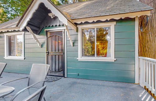 Crestline Cabin | 86 m² Cabin ∙ 1 bedroom ∙ 4 guests
