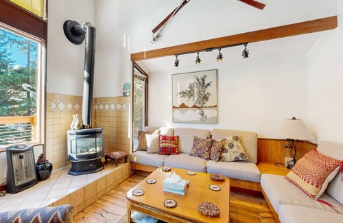 Olympic Valley Condo | 88 m² Condo ∙ 2 bedrooms ∙ 8 guests