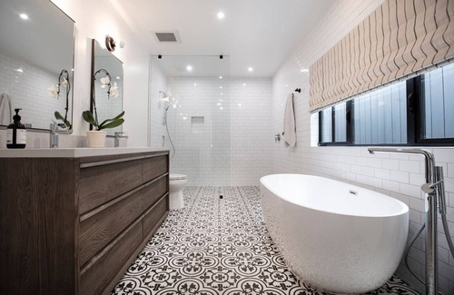 Beverly Glen House | 90210 Beverly Hills Private Gorgeous secure home