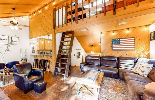 Shaver Lake Condo | 95 m² Condo ∙ 3 bedrooms ∙ 10 guests