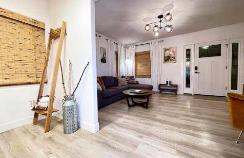 Central Sacramento House | 96 m² House ∙ 2 bedrooms ∙ 4 guests