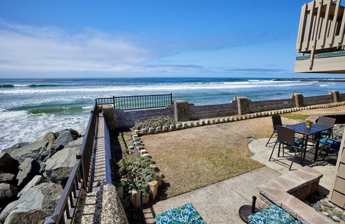 Oceanside Condo | 98 m² Condo ∙ 2 bedrooms ∙ 6 guests