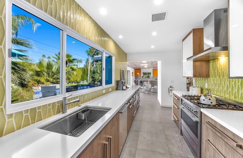 Tahquitz River Estates House | Amazing Mountain Views and close to Downtown Palm Springs - Casa San Lucas