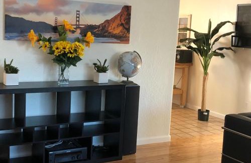 East Palo Alto Apartment | Apartment close to Tech Giants, fast internet