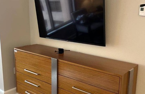 Del Paso Heights Apartment | Apartment ∙ 1 bedroom ∙ 2 guests