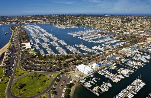 La Playa Hotel | Bay Club Hotel and Marina