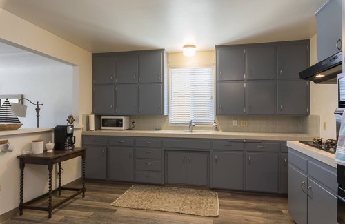 Morro Bay House | Beach cottages, majestic Morro Bay