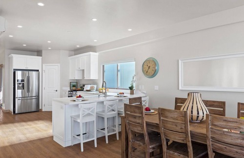 South Oceanside House | Beach View Pet Friendly Home with a Spa Pe-1724