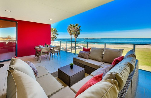 Ocean Beach House | Beachfront Dog-Friendly Condo w/Spacious Balcony, A/C, Ocean Views, WiFi