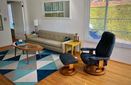 Laguna House | Best Deal in the Heart of Downtown SB