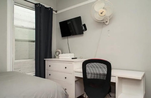 Theater District House | Blue Hotel