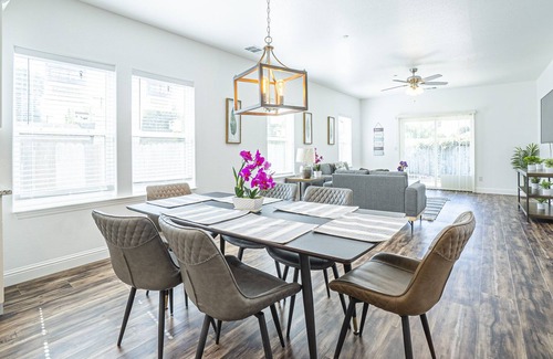 South Natomas House | BRAND NEW CONSTRUCTION NEAR DOWNTOWN & SMF AIRPORT