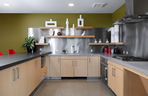 Menlo Park Condo | Bright & Stylish 2-Bedroom Retreat at 777 Hamilton