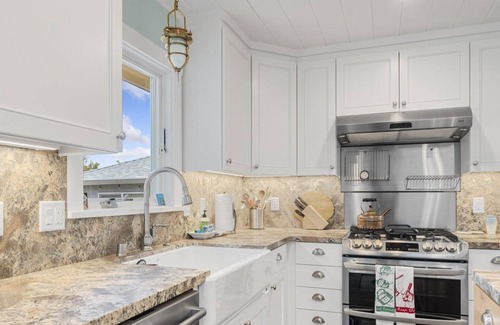 Eastside Santa Cruz House | Butterfly Beach House