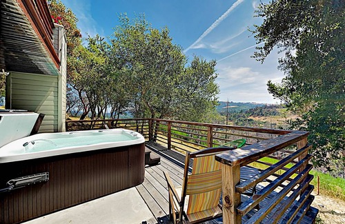 Santa Rosa Cottage | Cabin ∙ 1 bedroom ∙ 2 guests