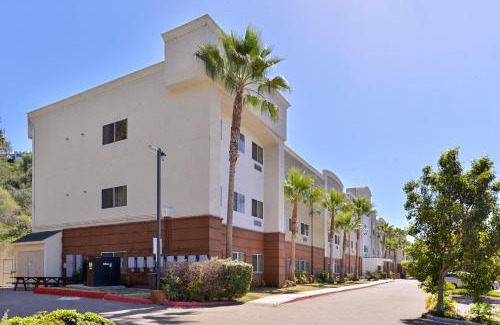 Mission Valley West Hotel | Candlewood Suites San Diego by IHG