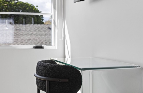 Laguna Apartment | Casa Jardin Unit 10-Boutique Suite in Downtown Santa Barbara