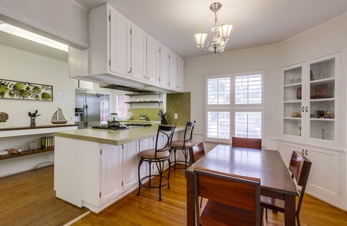 Village of La Jolla House | Charming House in La Jolla Neighborhood Just 2 Blocks from the Beach!