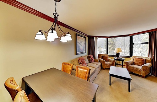 Olympic Valley Condo | Condo ∙ 1 bedroom ∙ 4 guests