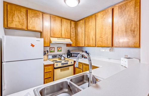 Carnelian Woods Condo | Condo ∙ 2 bedrooms ∙ 6 guests