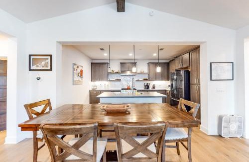 Mammoth Lakes Apartment | Creekhouse 1332