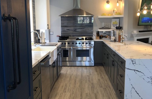 Lantern District House | Dana Point cozy air conditioned dog friendly coastal retreat