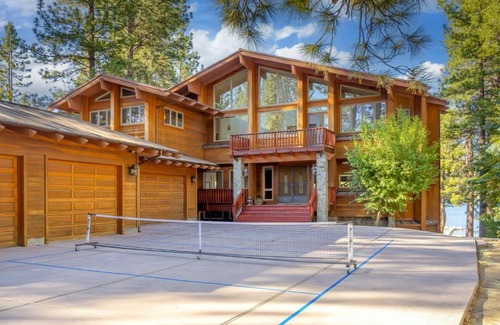 Big Bear Lake House | Eagles Nest-314 by Big Bear Vacations