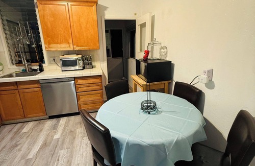 Inner Mission Apartment | Entire 2-Bedroom Flat in Vibrant Mission District