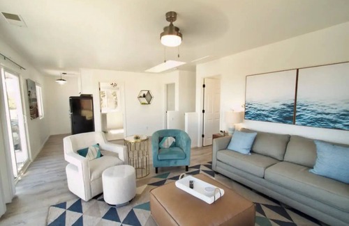 Pacific Beach House | Fabulous 5-bedroom house in sunny San Diego