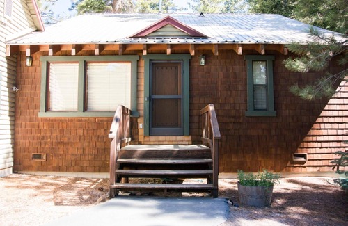 Kings Beach Cabin | Fall Getaways Available! Peaceful Cabin with WIFI, a Short Stroll to Lake!