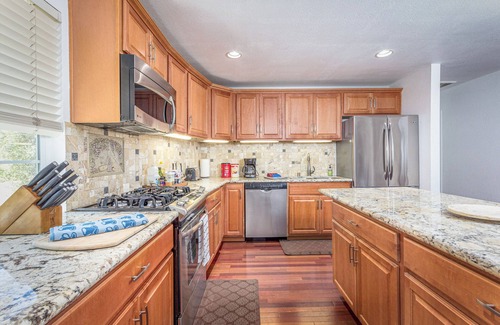 Three Rivers House | For Families That Want To Bond!