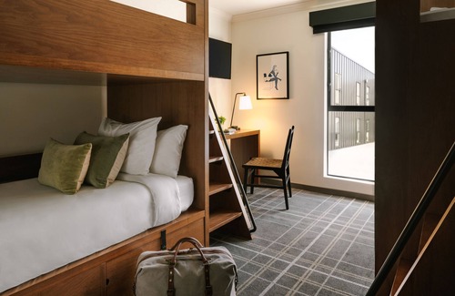 Sawtelle Apartment | Found Santa Monica powered by Sonder | Double Bunk Room